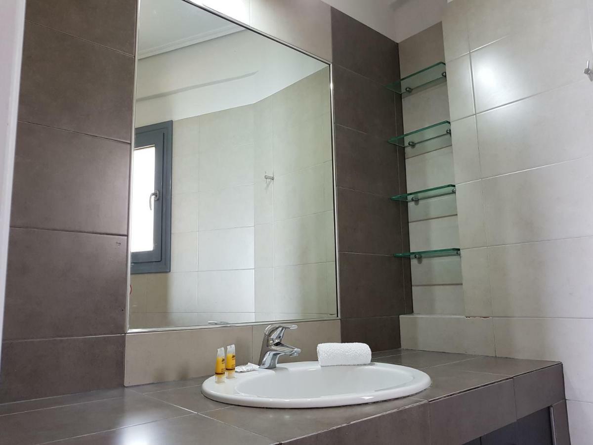 Villa Serafeim Кими Екстериор снимка